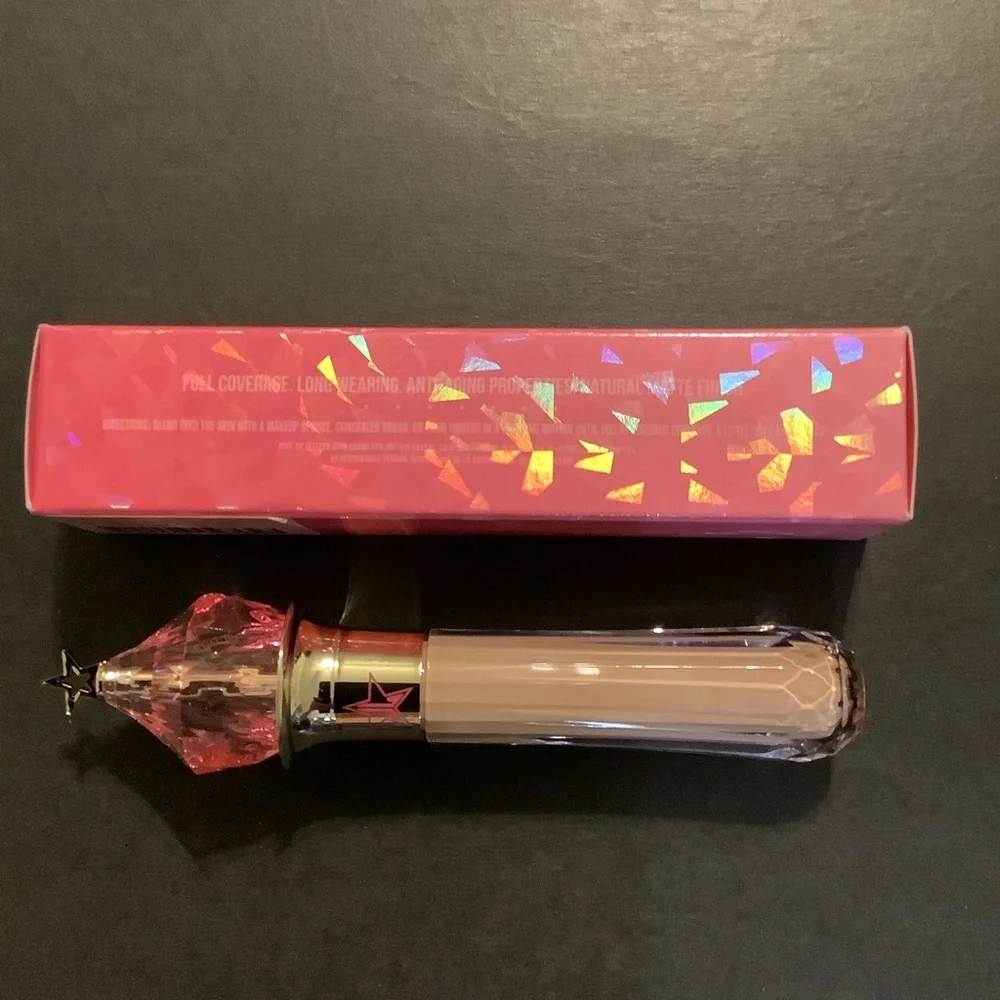 Jeffrey Star 13.5 Magic Star Liquid Concealer